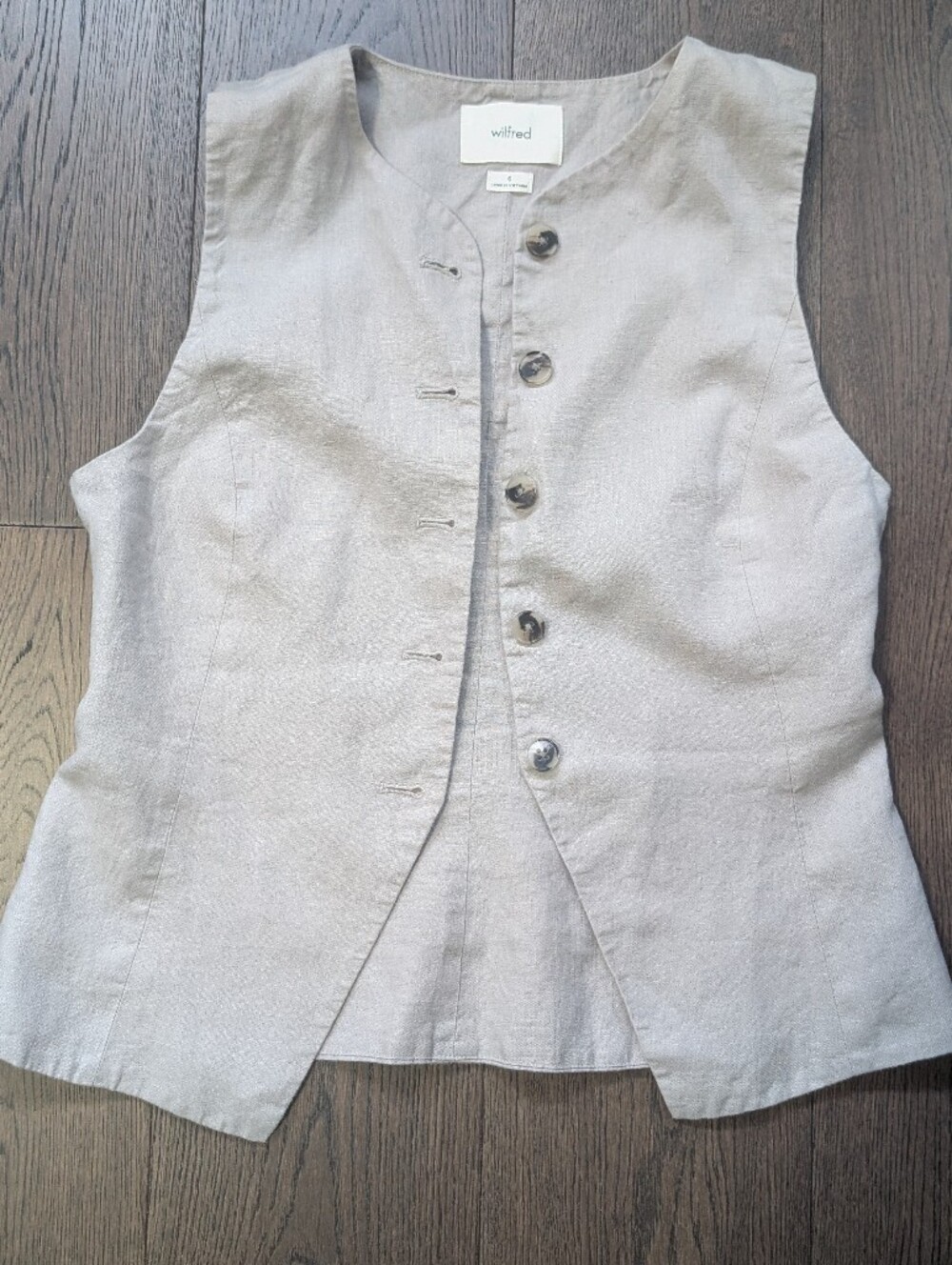 Aritzia Linen Regal Vest